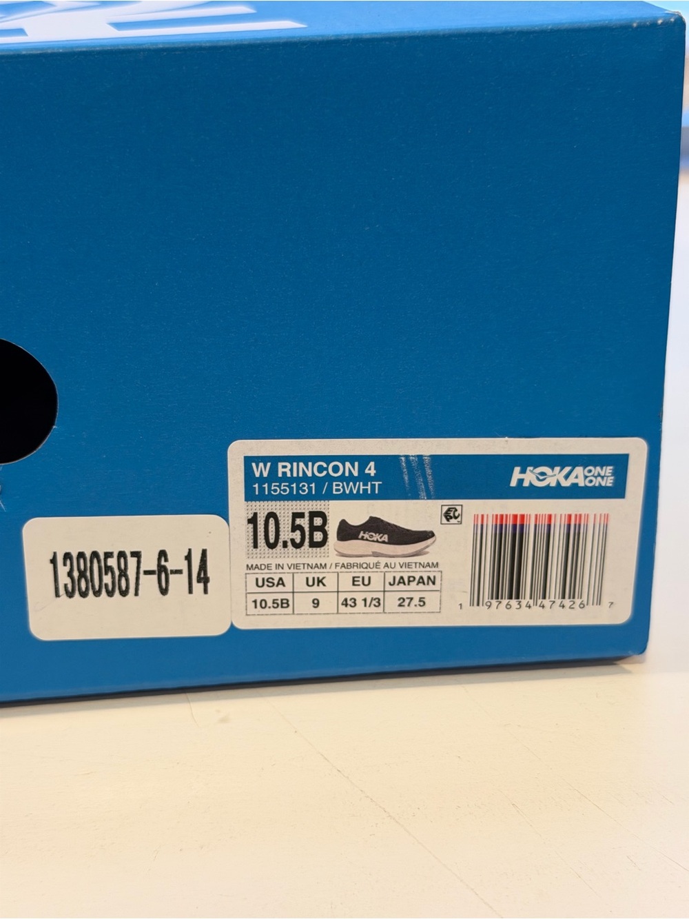 Hoka One One Rincon 4 Black and White Running Shoes Women’s 10.5 - Picture 11 of 12